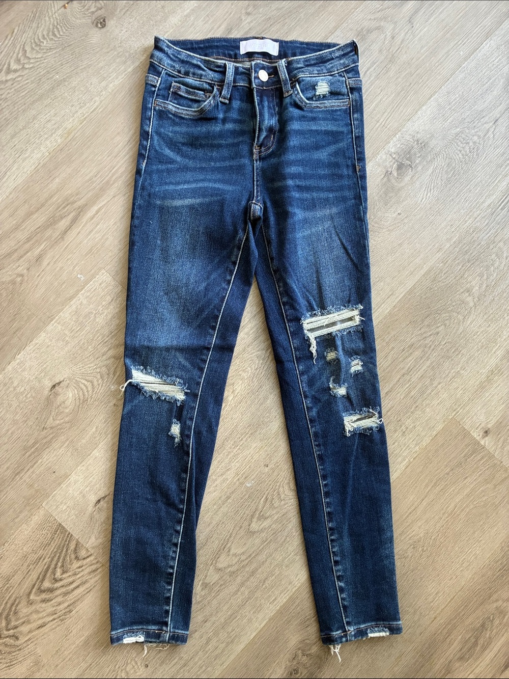 Vervet Dark Wash Ripped Skinny Jeans